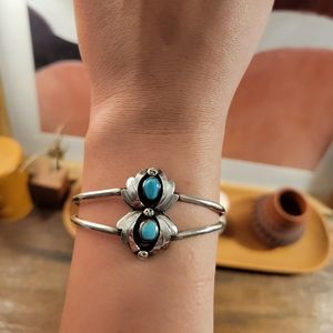 Vintage Sterling Silver Turquoise Cuff Bracelet